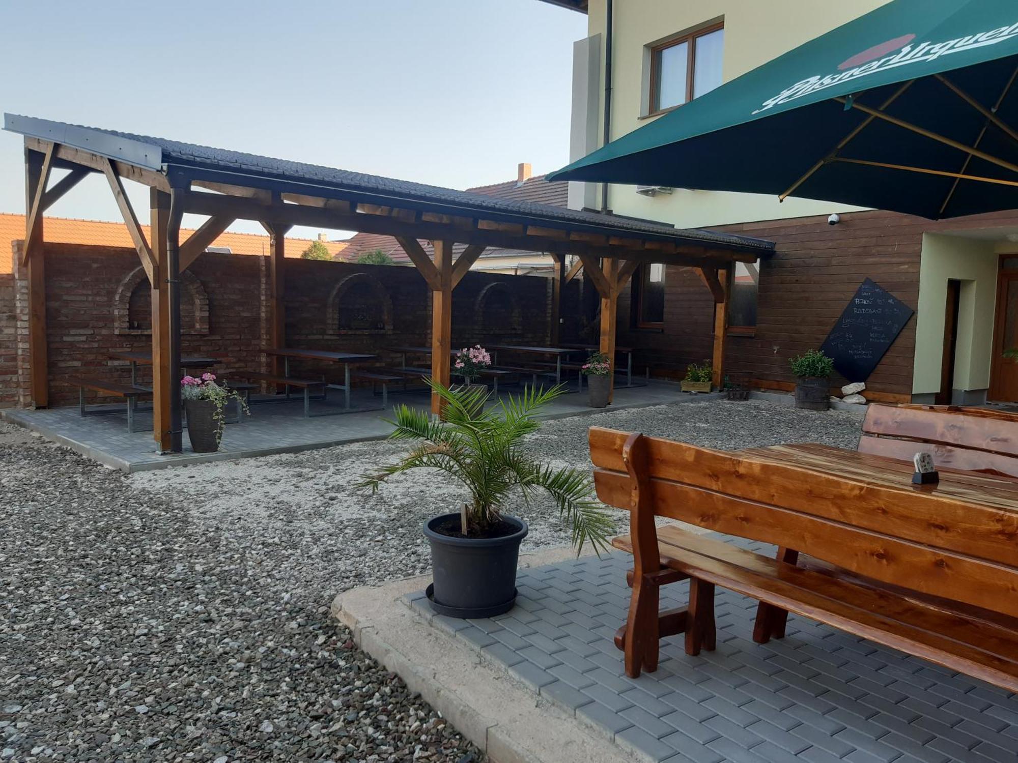 Penzionmoravia Moravská Nová Ves Buitenkant foto